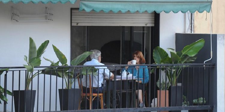 Balcones, patios y terrazas, la nueva obsesión de los que buscan vivienda en plena cuarentena