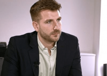 Actualidad de la electromovilidad en Rosario y en Argentina – Entrevista a Gastón Fenes