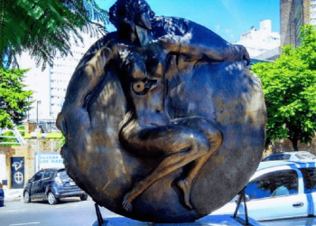 Robaron una obra de bronce y mármol de gran valor patrimonial en el Paseo de las Esculturas