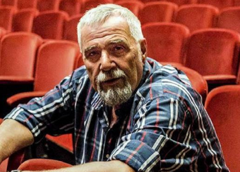 El desafío teatral marplatense en medio de la pandemia – Entrevista a Lino Patalano