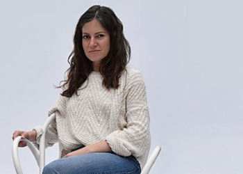 Homenaje a la silla más representativa de Mar del Plata –  Entrevista a Paz Cano