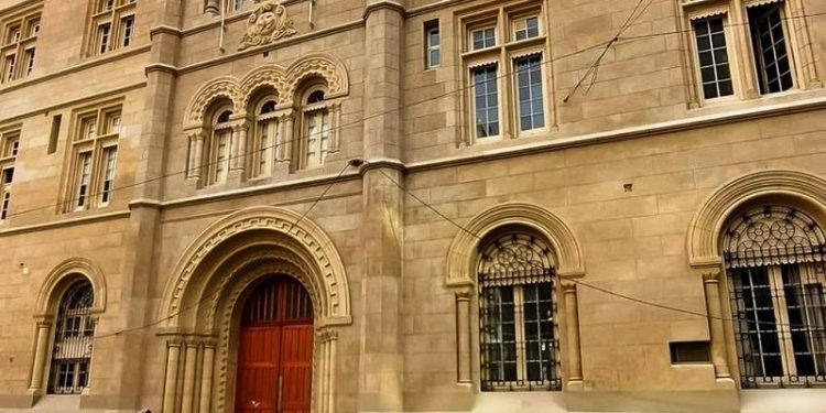 Una joya de la arquitectura medieval escocesa en el centro de Rosario