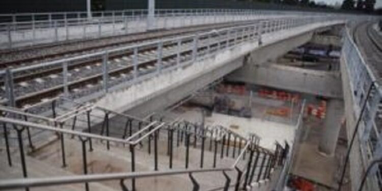 Ciudad negocia traspasar a Nación las obras de las estaciones Villa Crespo y La Paternal