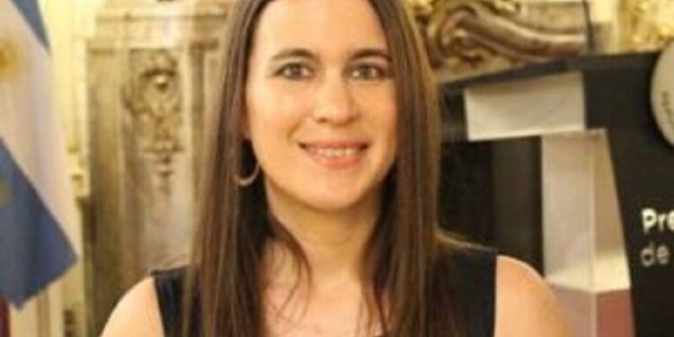 Nuevo centro de asistencia tecnológica en el puerto de Mar del Plata – Entrevista a Vera Alvarez