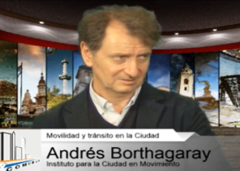 La movilidad urbana – Entrevista a Andrés Borthagaray