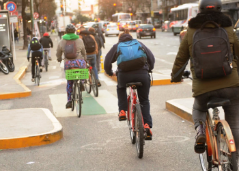 En pandemia creció el uso de la bicicleta, pero también el del auto