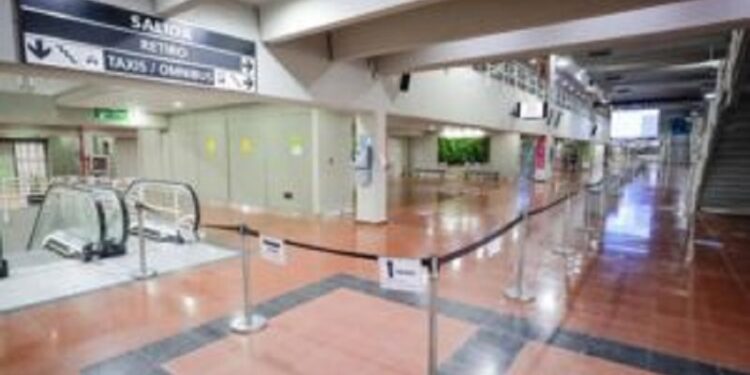 Vuelve a operar la Terminal de Ómnibus de Retiro