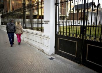 Palacio del siglo XIX abandonado en Villa Devoto