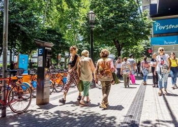 Apuntes para reactivar las peatonales, crear transiciones de zonas calmas