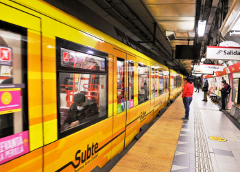 Se firmó el contrato que renueva la concesión del subte porteño por 12 años más
