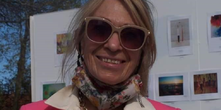 Muestra artística del Centro Cultural Fares Taie de Mar del Plata – Entrevista a Alicia Ciribe