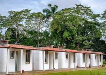 Una impresora 3D de tres metros de altura creó un pueblo de 500 casas