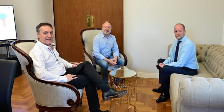 Sabbatella se reunió con Insaurralde para dialogar sobre los avances del plan de saneamiento ambiental