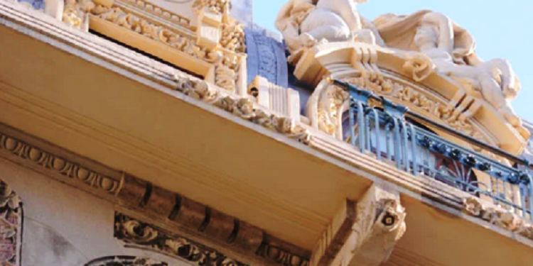 Palacio en Once: se alquila Casa Calise