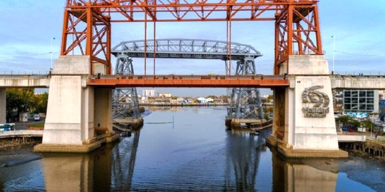 Los 10.594 días de María Julia y el Riachuelo