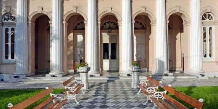 Las baldosas del Museo Sarmiento estarían hechas con lápidas de un viejo cementerio de Belgrano