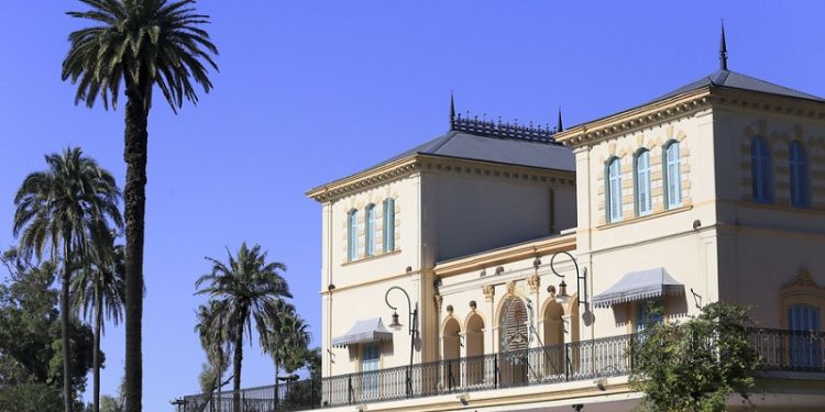 La última estancia; Casona de los Olivera en Parque Avellaneda