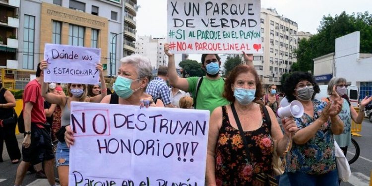 La justicia porteña frenó la construcción del  “parque lineal” en Caballito