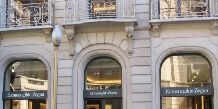 Suspenden demolición de un histórico edificio de Avenida Alvear y exigen preservar su fachada