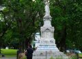 Cementerios olvidados ocultos debajo de las plazas de Buenos Aires