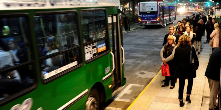 Adiós a los colectivos en el Casco Histórico