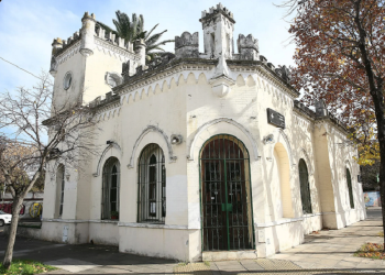 El Castillito de Villa Devoto construido por la misma firma que construyó el Congreso Nacional