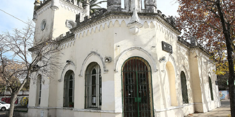 El Castillito de Villa Devoto construido por la misma firma que construyó el Congreso Nacional