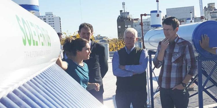 Olivier Doncker ofreció una charla sobre cambio climático