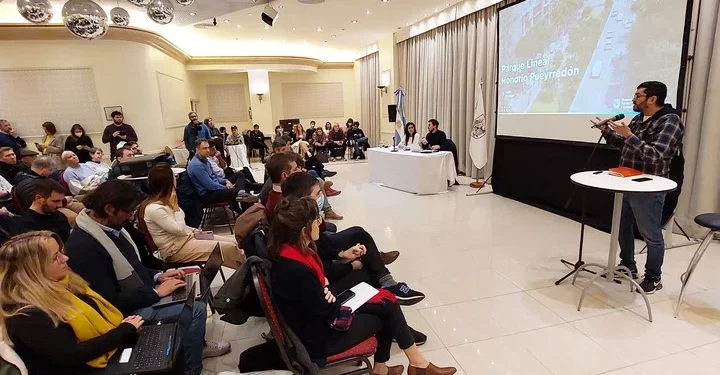 El debate por la obra que divide a Caballito