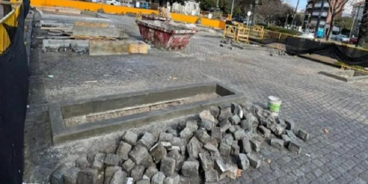 Vecinos de Villa Devoto denunciaron al Gobierno porteño por reconvertir un área histórica