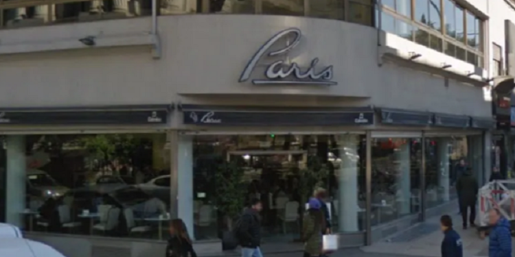 Una esquina de leyenda, con tradición de fabricar lectores