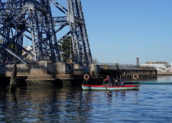 Riachuelo: el paisaje mejoró, pero la contaminación continúa
