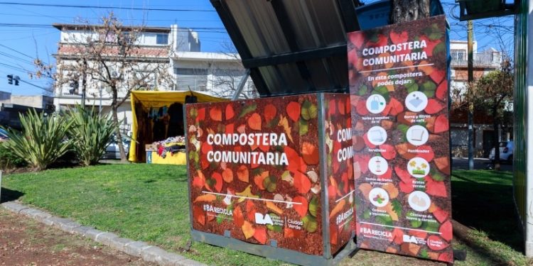 La Ciudad instaló composteras comunitarias en Puntos Verdes de las 15 comunas
