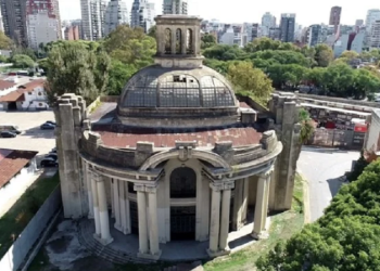 El Pabellón del Centenario sigue en estado de abandono