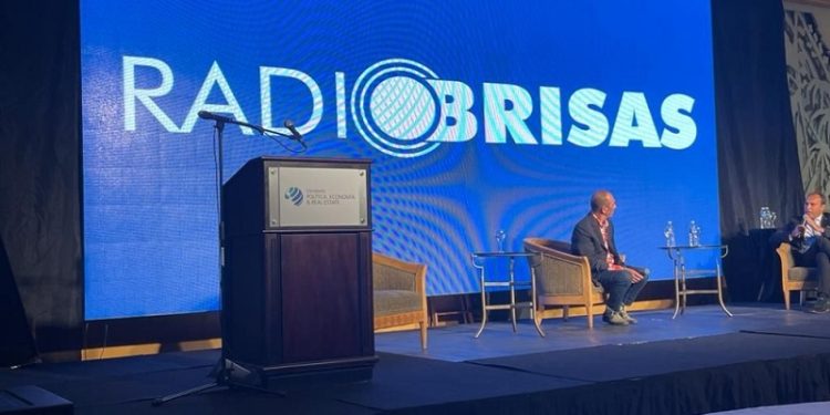 Aguerre resaltó la importancia de no llenar de construcciones las playas