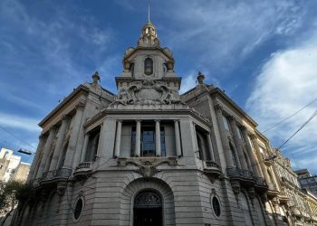 El aire aristocrático del palacio del Jockey Club