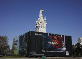 Piden avances en las restauraciones de los monumentos históricos de CABA