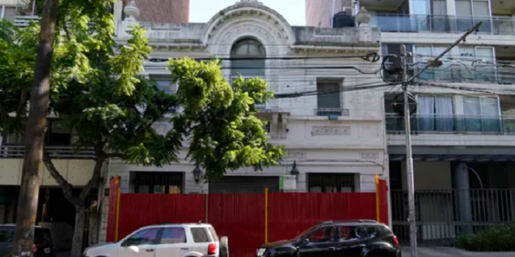 El casi centenario edificio del cine Oriente desaparecerá de barrio Martin
