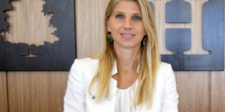 Haras del Sur: primer shopping en La Plata – Entrevista a Flavia Santillán