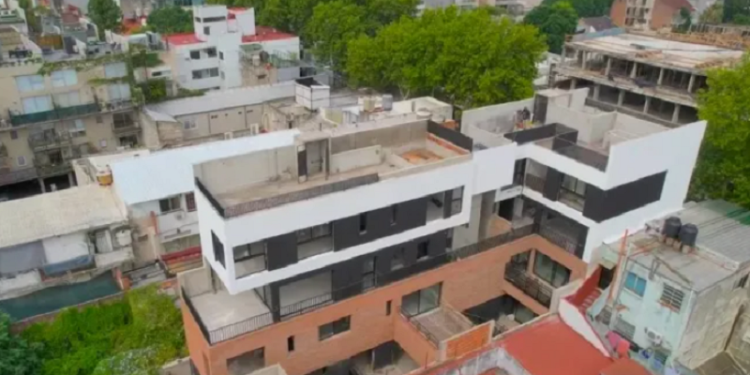 Vecinos de Palermo piden a la Legislatura suspender los permisos de obra