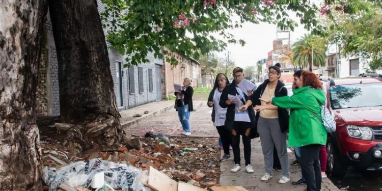 Hay un árbol cada 282 habitantes en barrios populares del sur porteño