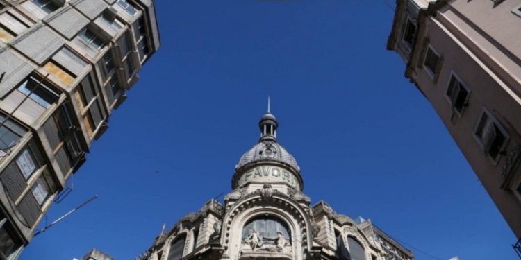 La Favorita reabrirá en mayo