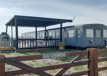 Subastan 14 vagones de subte en CABA