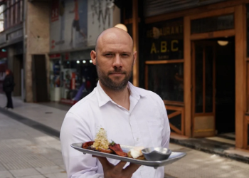 Reabre el histórico restaurante ABC en la peatonal Lavalle