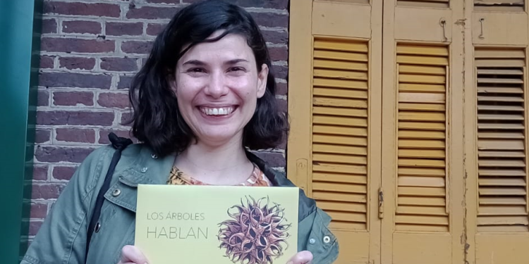 Presentan el libro “Los árboles hablan” en Rosario – Entrevista a Georgina Paladino