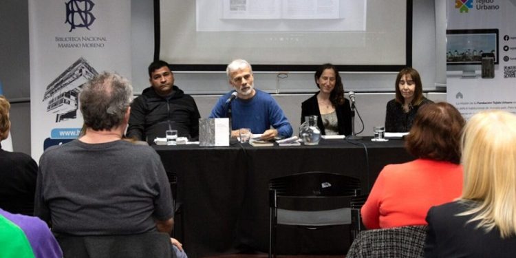 Presentan el libro “Historia de las Villas en la Ciudad de Buenos Aires”