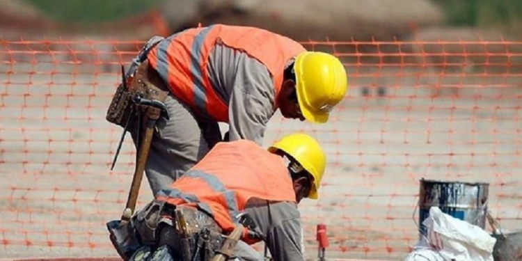 Obras públicas y privadas que generan “pleno empleo” en la construcción