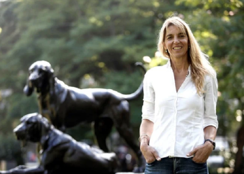 Avanza la remodelación de la Plazoleta del ex Club Mar del Plata – Entrevista a Costanza Addiechi