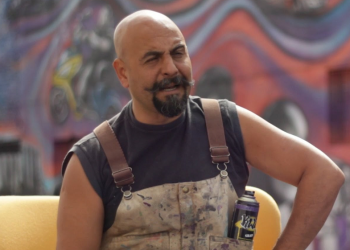 Mural homenajea a Charly, Diego y Gardel – Entrevista a Alfredo Segatori