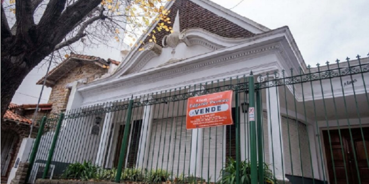 Dormir bajo un techo pensado por Salamone